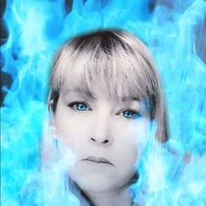 Meet your Posher, Kara